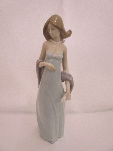リヤドロ LLADRO 人形 リアドロ 女性 フィギュア 2026年最新Yahoo