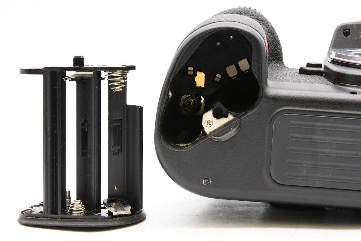 安心の正規品通販 ◇ Nikon ニコン F100 + AF NIKKOR 50mm F1.4 D