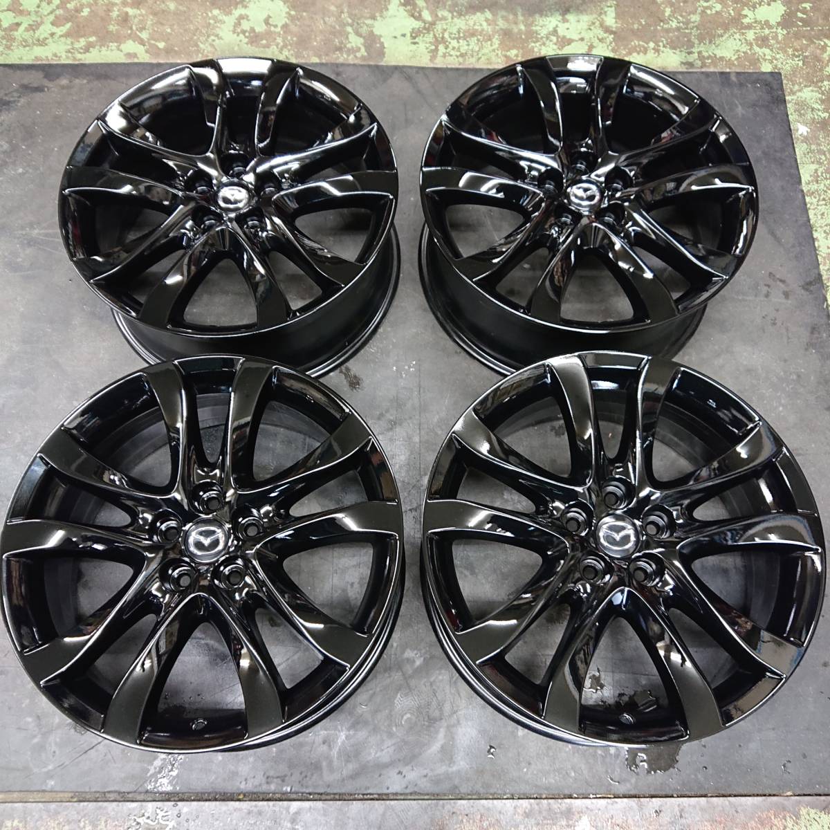 【赤字超特価，お買い得】 マツダ アテンザ純正 19インチ 7.5Ｊ +45 114.3-5Ｈ アテンザ ＣＸ－５ ＣＸ－８ ＣＸ－３０ 等に 専門業者によるブラック塗装(5穴)｜売買されたオークション情報、yahooの商品情報をアーカイブ公 5穴