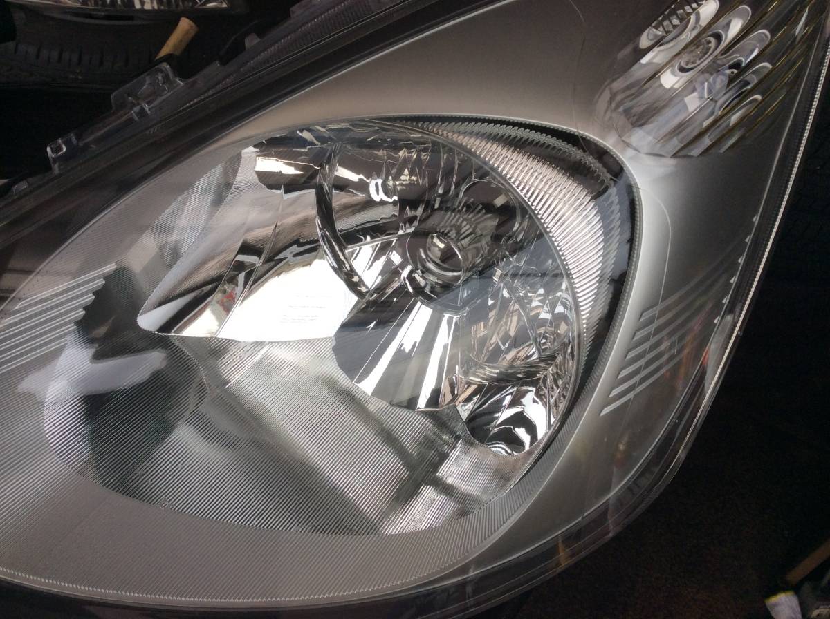 ホンダ FIT GE6 GE7 フィット ヘッドライト ヘッドランプ 右 ハロゲン