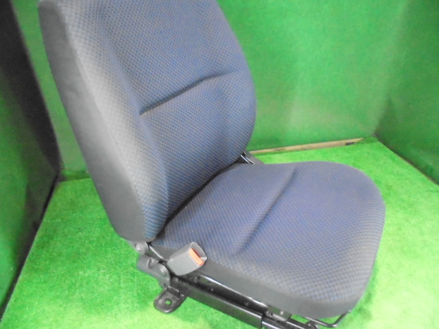 | に適用 シートカバー ﾊｲﾙｰﾌ仕様ホンダ バモスホビオ(HM3&frasl;HM4&frasl;HJ1&frasl;HJ2型) シン・軽 ◆保証付◆HM3　バモス ホビオ◆助手席用シート/2WD/AT/肘掛付き内装カラー J◆H20/宮城より【HK21116　西濃定型外B　個人宅NG】コ上