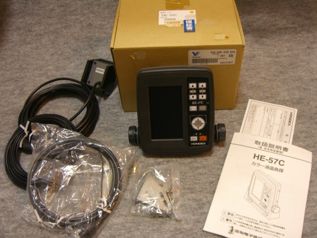100%新品，大人気 保証書付き ホンデックス HE-57C V2.0 4.3型 カラー魚探 HONDEX 魚群探知機 バス ワカサギ(モニター5型未満)｜売買されたオークション情報、yahooの商品情報をアーカイブ公開 - オークファン 魚群探知機