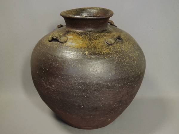 22000円→18000円　古備前　桃山時代〜室町時代　葉茶壺 古備前 葉茶壺（室町末～桃山時代） 壺 【公式通販】