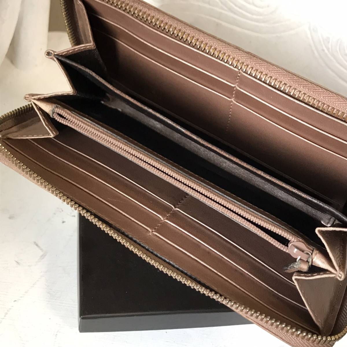 美品 GUCCI グッチ 長財布 ラウンドファスナー ロングウォレット GG柄