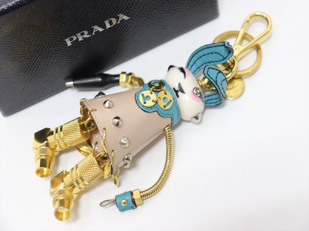 PRADAのフリマアイテム一覧