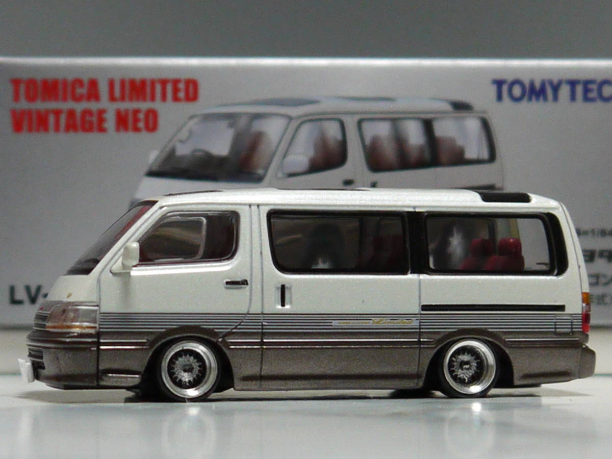 トミカリミテッド改 1/64 トヨタ ハイエース 100系 2.4スーパー