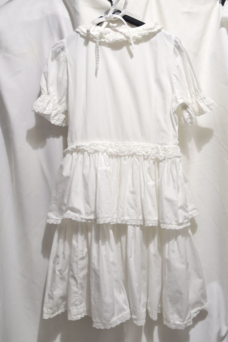Baby The Stars Shine Bright フリルオーバーワンピースドレス 白 ロリータ ベイビー ワンピース 売買されたオークション情報 Yahooの商品情報をアーカイブ公開 オークファン Aucfan Com