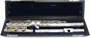 flute THEのYahoo!オークション(旧ヤフオク!)の相場・価格を見る 
