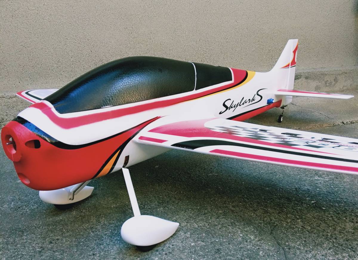 訳あり　格安　即決　スポーツ3D飛行機　９５０ｍｍ翼　F3A　未飛行　