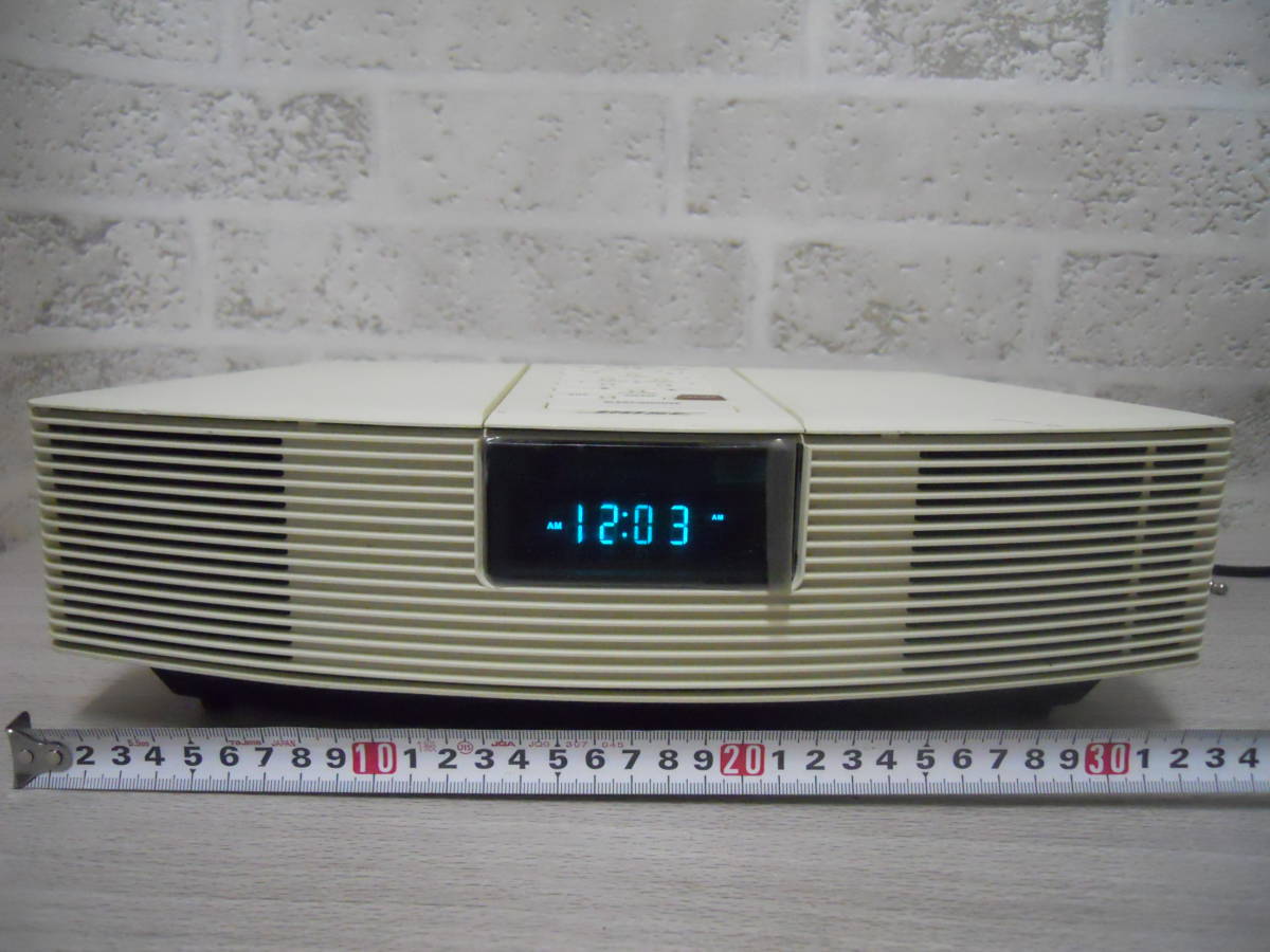 426 BOSE WAVE RADIO AWR1-0W ウェーブラジオ ラジオ聞けました。