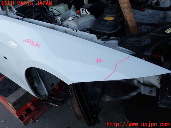 2UPJ-72711080]BMW 320i E92 クーペ(WA20) 右前フェンダー 中古