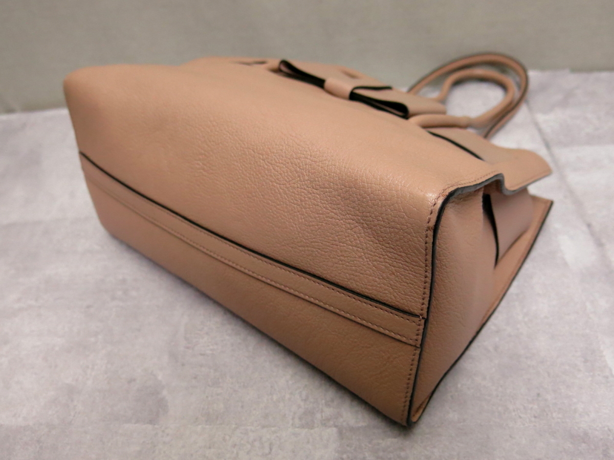 ○美品○miu miu ミュウミュウ○5BG080○マドラス フィオッコ○レザー 