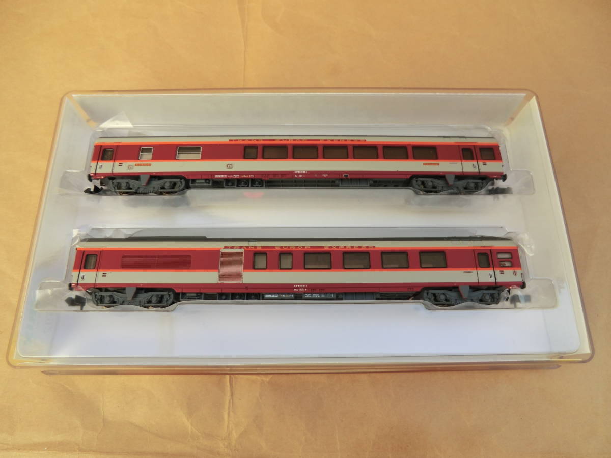 Trix 15691、15692 SNCF TEE “CAPITOLE” フランス国鉄 Minitrix