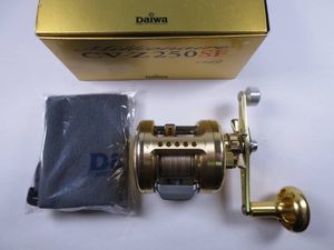 限定商品 ダイワ ミリオネアcv Z250sf リール 美品 新品新作
