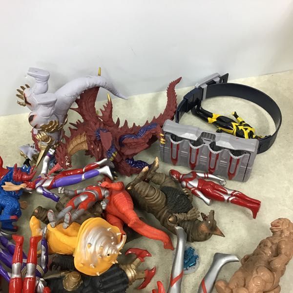 -ルーブジャイロの中古品・新品・未 2026年最新Yahoo!オークション | DXルーブジャイロ 商品情報 ウルトラマンおもちゃウェブ ウルトラマンR⁄B(ルーブ) ウルトラマンルーブ ウルトラアクション クリスタル ルーブジャイロ 7月7日スタート!金のルーブクリスタルキャンペーン! DX ウルトラマンR/B』の変身アイテム「DXルーブジャイロ」と連動!「金の トピックス