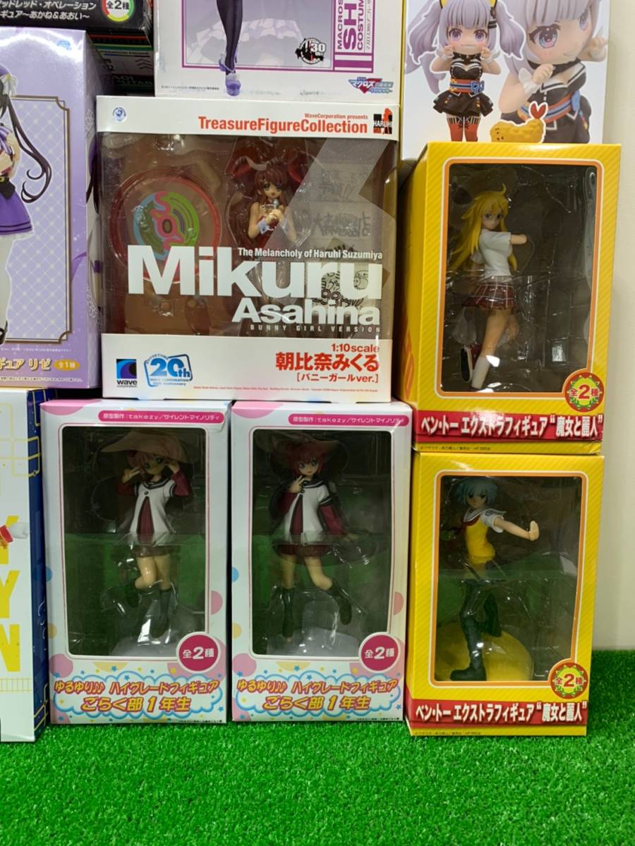 美少女フィギュアまとめ売り15個 五等分の花嫁・涼宮ハルヒの憂鬱