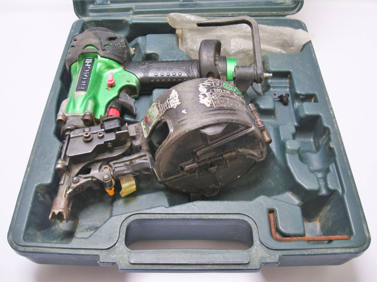 100%新品，送料無料 HITACHI 日立工機 50mm 高圧ロール釘打機 NV50HMC(エア釘打機)｜売買されたオークション情報、yahooの商品情報をアーカイブ公開 - オークファン エア釘打機