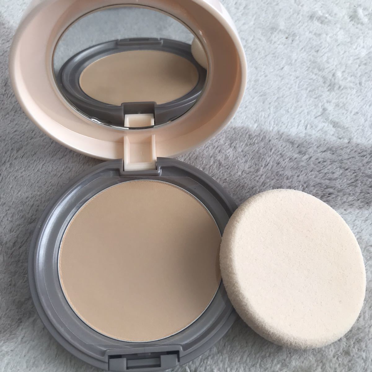 毛穴パテ職人 エッセンスBBパウダー ML _2