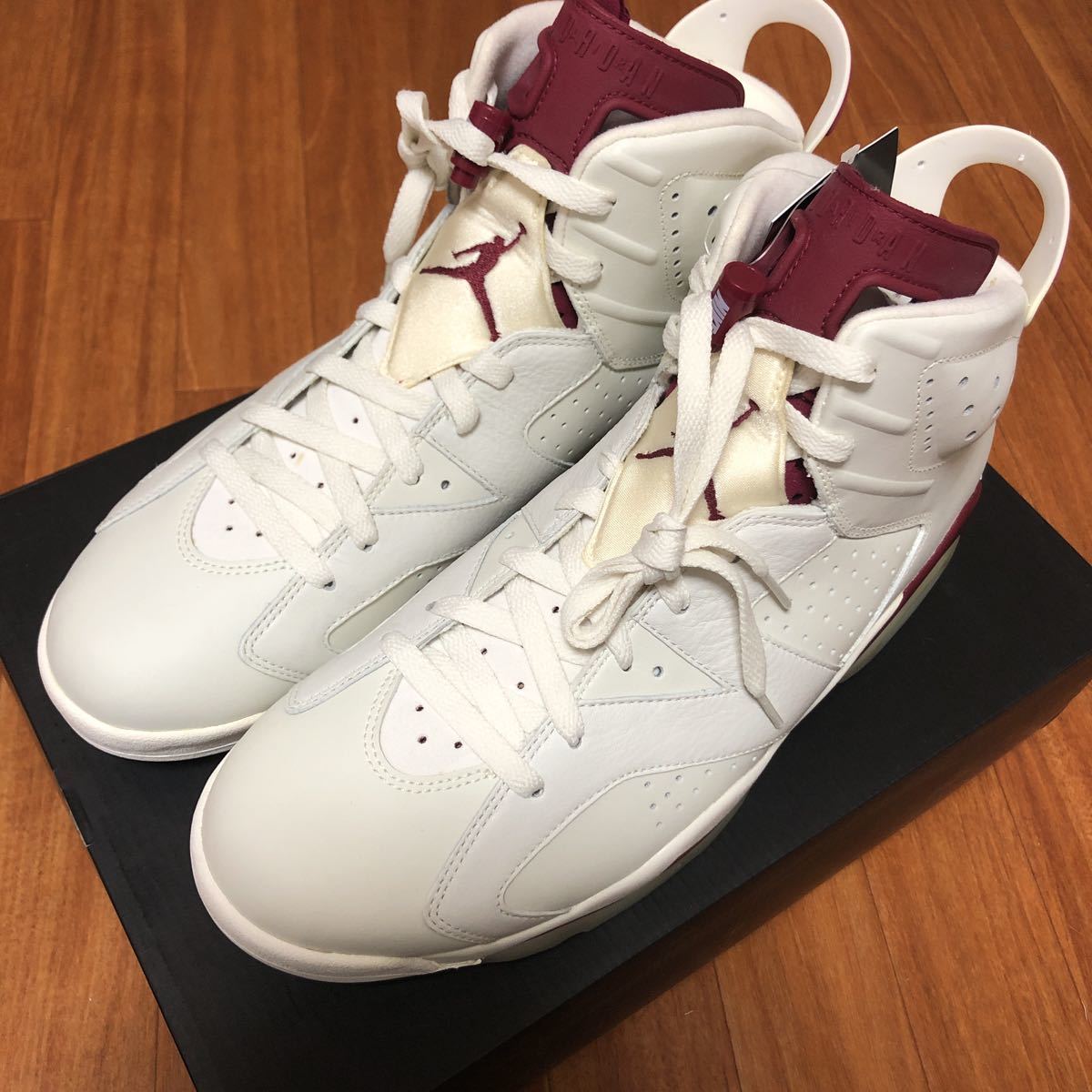 得価，新品 NIKE AIR JORDAN 6 RETRO us13(30.0cm以上)｜売買されたオークション情報、yahooの商品情報をアーカイブ公開 - オークファン 30.0cm以上