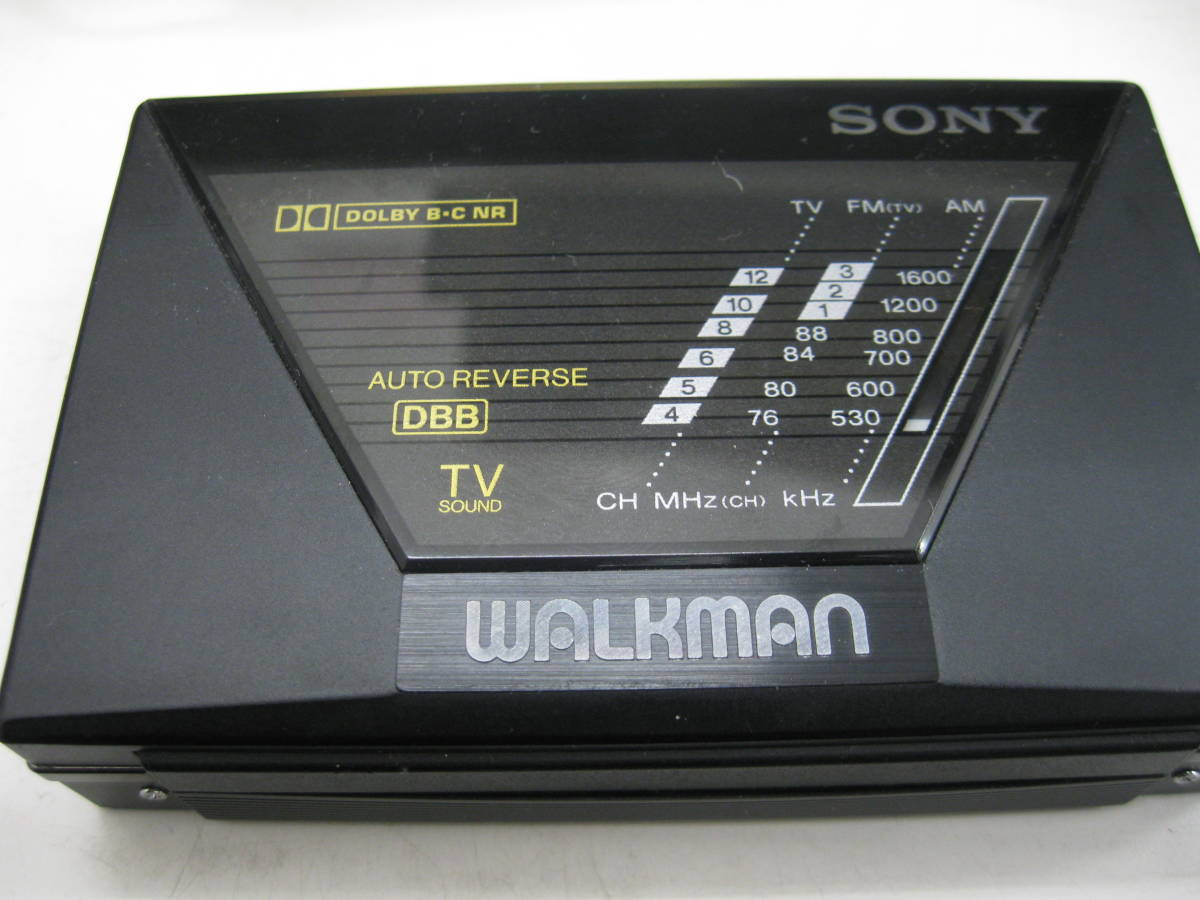 【得価，限定SALE】SONY WALKMAN WM-F550C 本体 充電器 のみ バッテリー無し 動作未確認 24893(ラジカセ)｜売買されたオークション情報、yahooの商品情報をアーカイブ公開 - オークファン ラジカセ