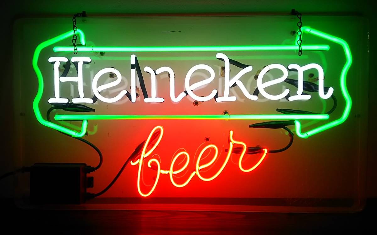 ノベルティグッズ Heineken(ハイネケン)のネオンサイン、ネオン管