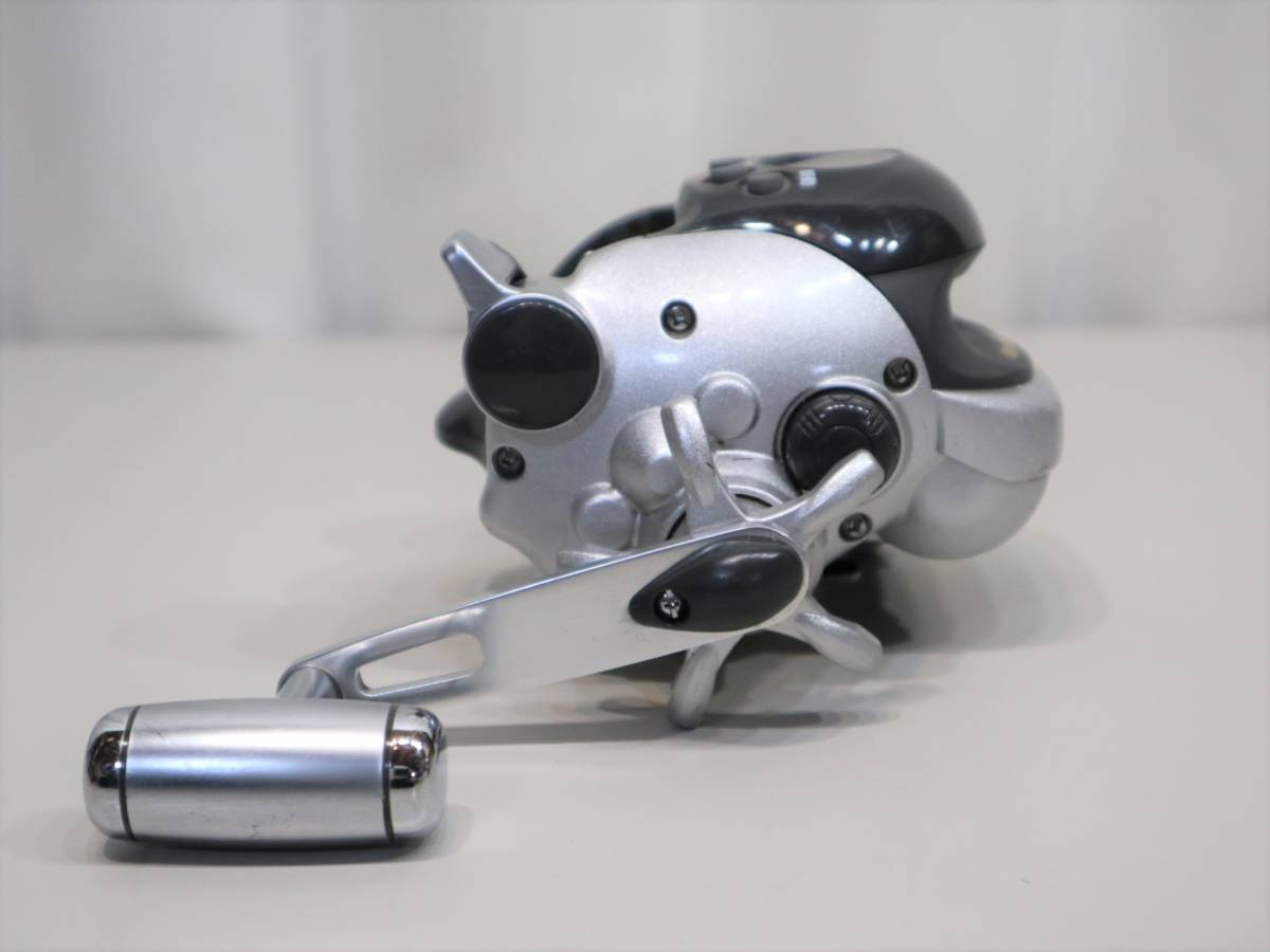 RYOBI リョービ Adventure 電動リール SS700AT-S 通電・液晶確認