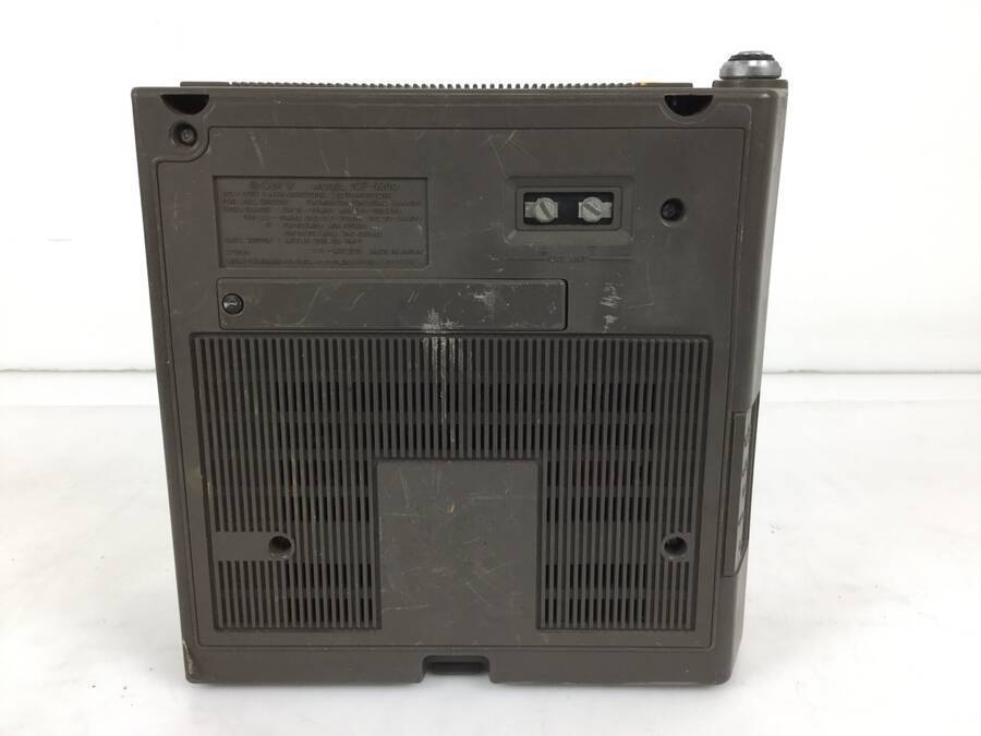 SONY ICF-5900 FM⁄AMマルチバンド受信機 ※ジャンク品 SONY ICF-5900 FM