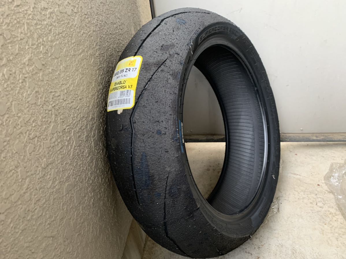 ら ピレリ SC1 ディアブロ SUPERCORSA V3 PIRELLI 200⁄55ZR17 DIABLO V4