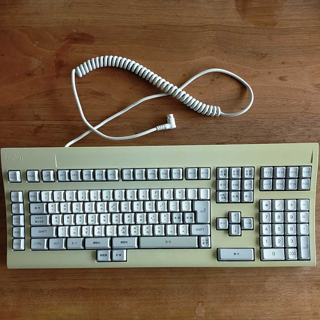 富士通 FM TOWNS JISキーボード FMT-KB107 FUJITSU ジャンク パーツ