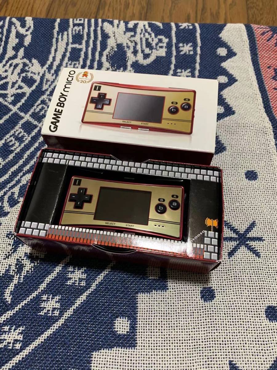 【美品】ゲームボーイミクロ ファミコンカラー 箱 取説 その他付属品付き GBM ゲームボーイ ミクロ ファミコンカラー 箱説ポーチ付 美品