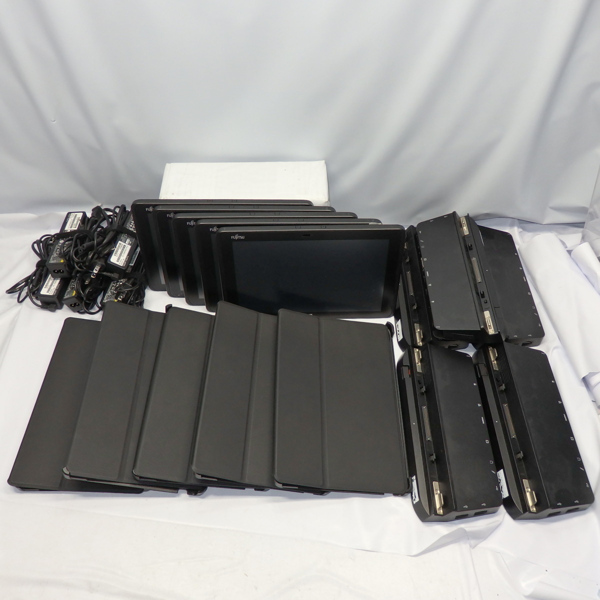 5台セット】FUJITSU ARROWS Tab Q506 Atom x5-Z8550 1.4GHz/4GB/62GB