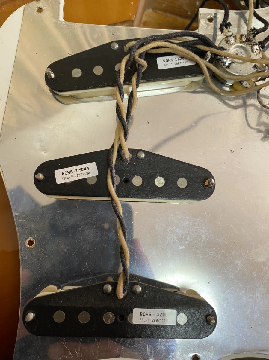じぇ　ストラト　レリック　ビンテージ Fender JAPAN stratocaster Eシリアル vintage レリック JV ストラト