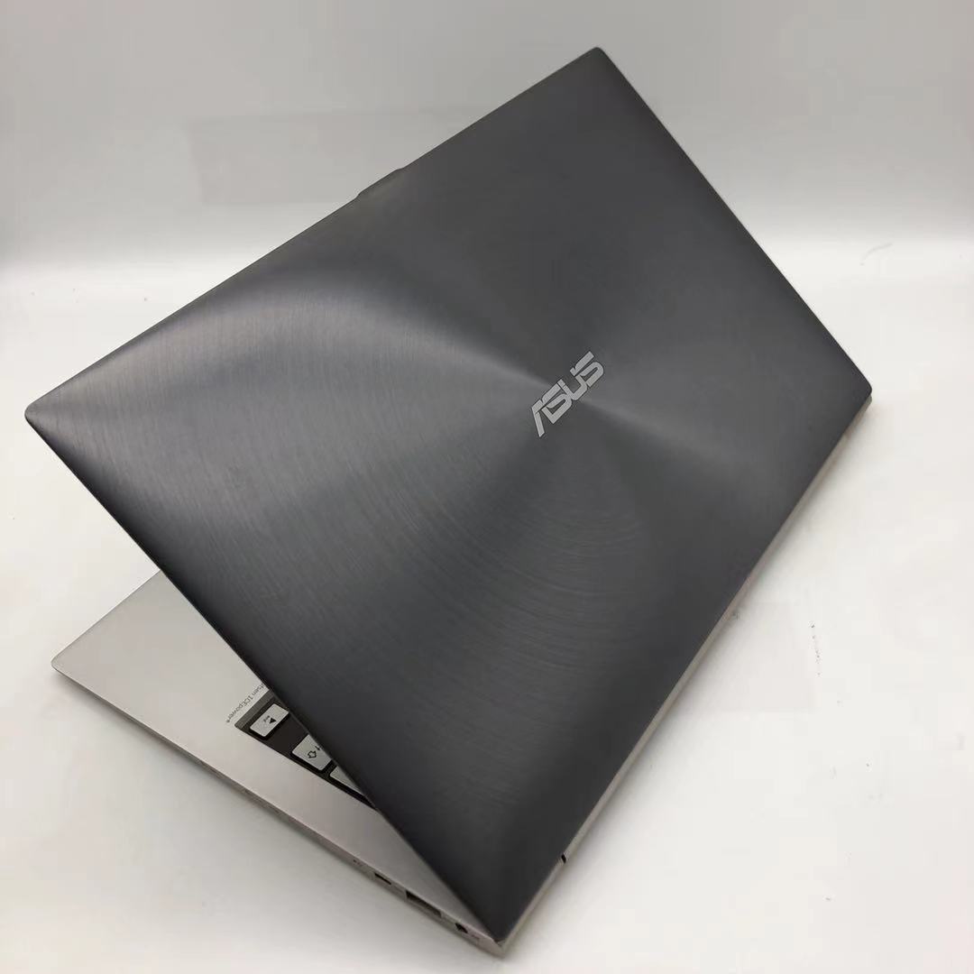 ASUS/UX21E/第二世代 Core i7/メモリ4GB/11.6インチ/⑤