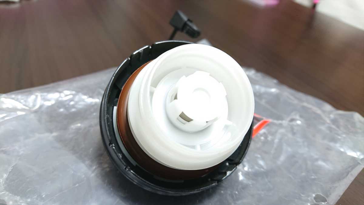 ホンダ Usdm Us純正 シビック Fd2 Fd1 Fd3 Fn2 オデッセイ フィット ステップワゴン フューエルキャップ 給油キャップ ガソリン キャップ 外装 売買されたオークション情報 Yahooの商品情報をアーカイブ公開 オークファン Aucfan Com