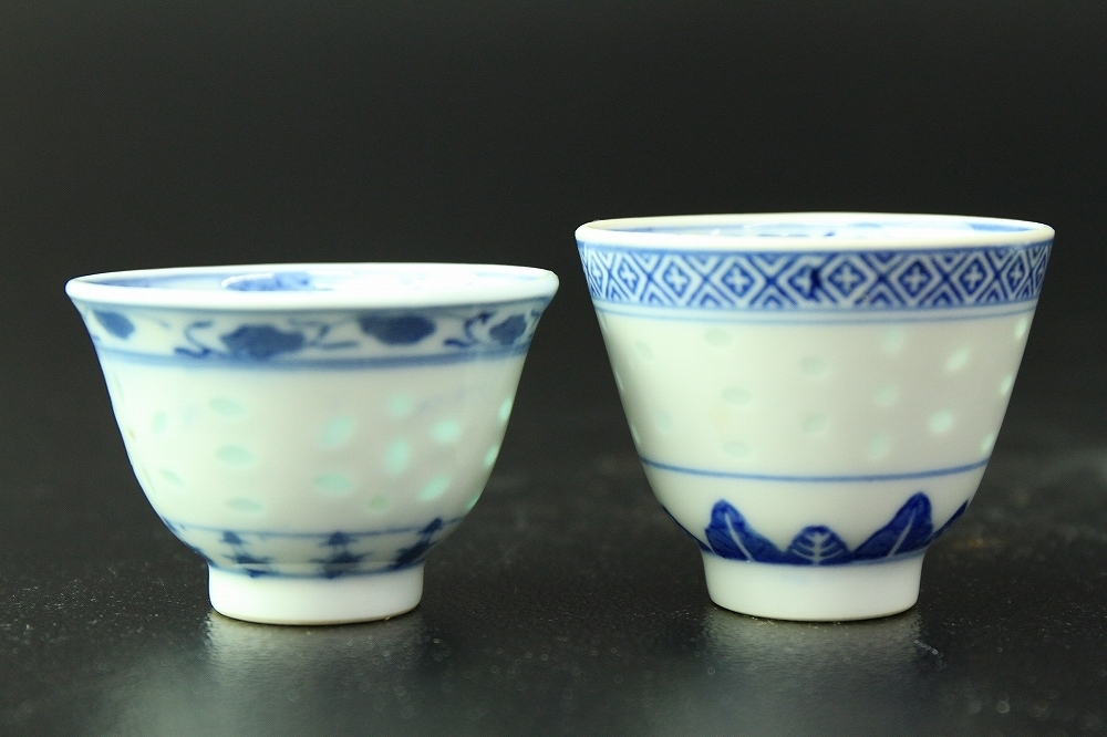 景徳鎮・ヴィンテージ蛍手透かし煎茶碗＆ティーポット 5点セット｜青