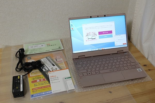 ★展示品！NEC LaVie Pro Mobile PC-NM750RAG-2(Core i7-10510Y/8GB/512GB/12.5型/Office2019/Win10)★