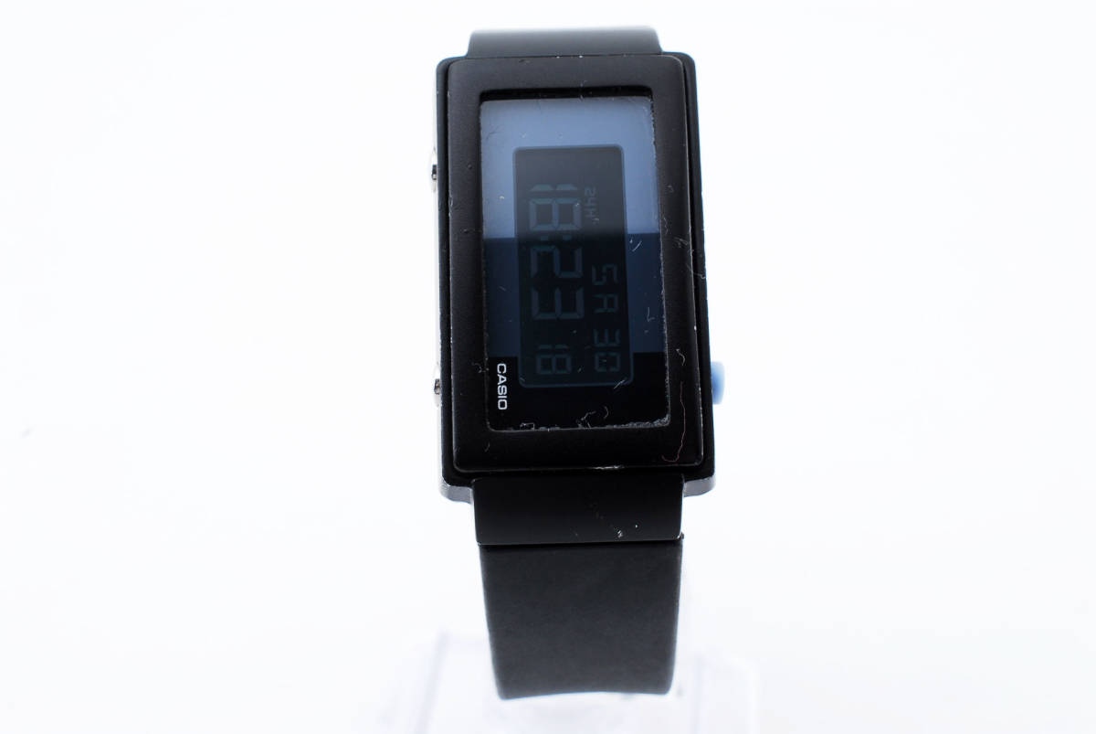 新作登場，定番】 カシオ CASIO フューチャリスト FUTURIST LA-2100 
