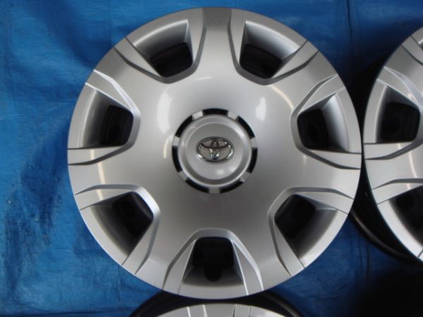 最終値下げ! １５インチスチールホイール４本組　トヨタ ハイエース２００系純正　新車外しのため、超美品です。。 送料無料⭐︎200系全般⭐︎ハイエース⭐︎純正スチールホイール⭐︎15