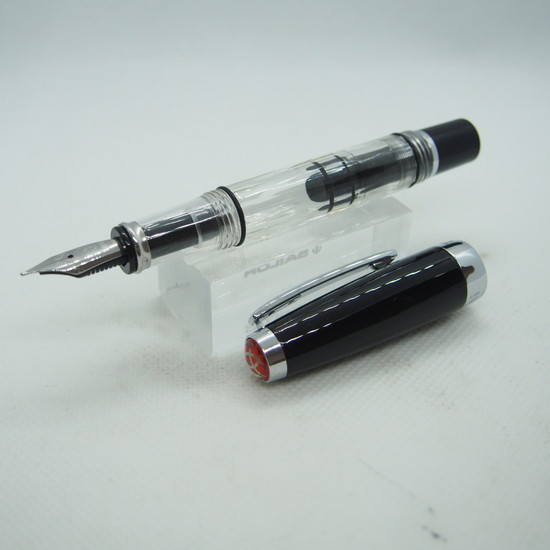 ■0.02 TWSBI / ツイスビー 万年筆 ＜ ダイアモンド mini ブラック ＞ 中字 M スチール 吸入式