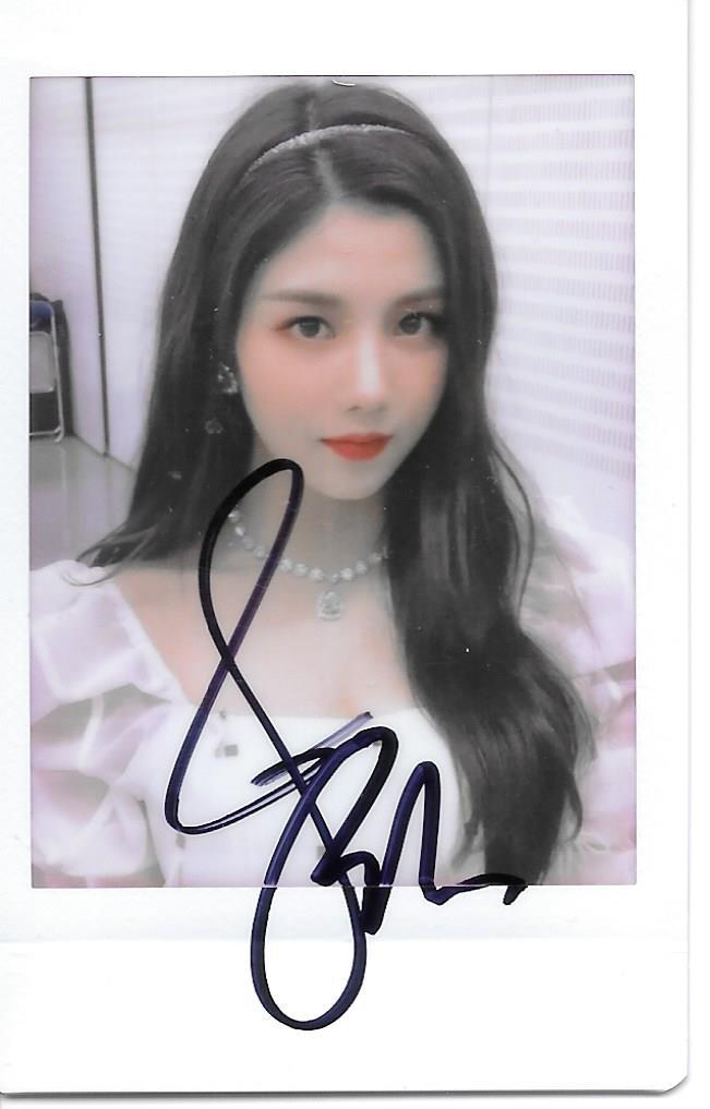 IZ*ONE クォンウンビ サイン入り チェキ ポラロイド IZ*ONE