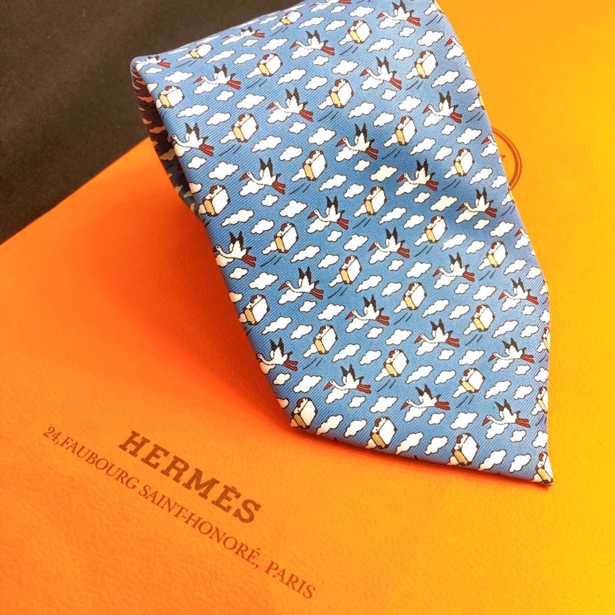 HERMES エルメス 総柄 ブルー系 高級シルク 総柄 HERMES エルメス 花柄総柄
