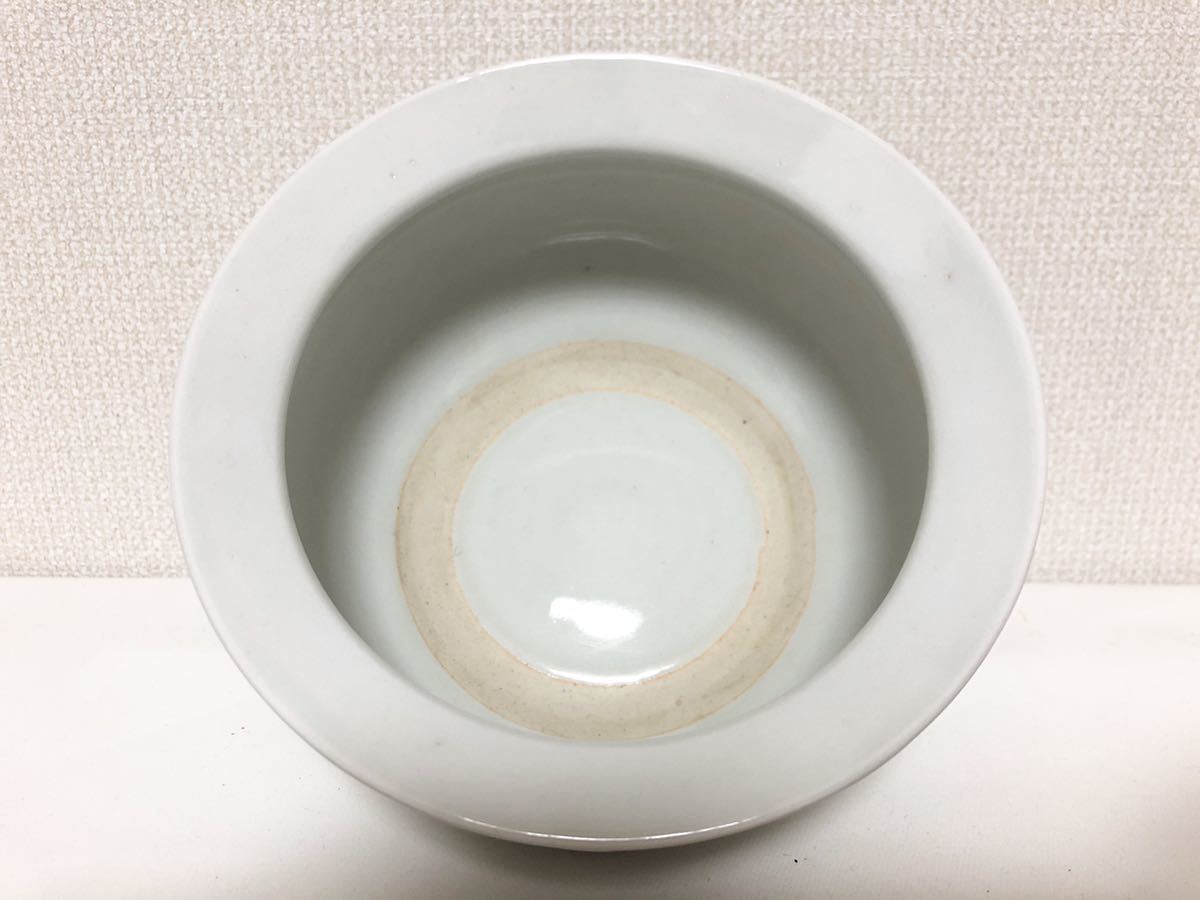 T668 建水 『白磁 宝尽くし』『大日本 三川内 平戸窯 悦山 造』 共