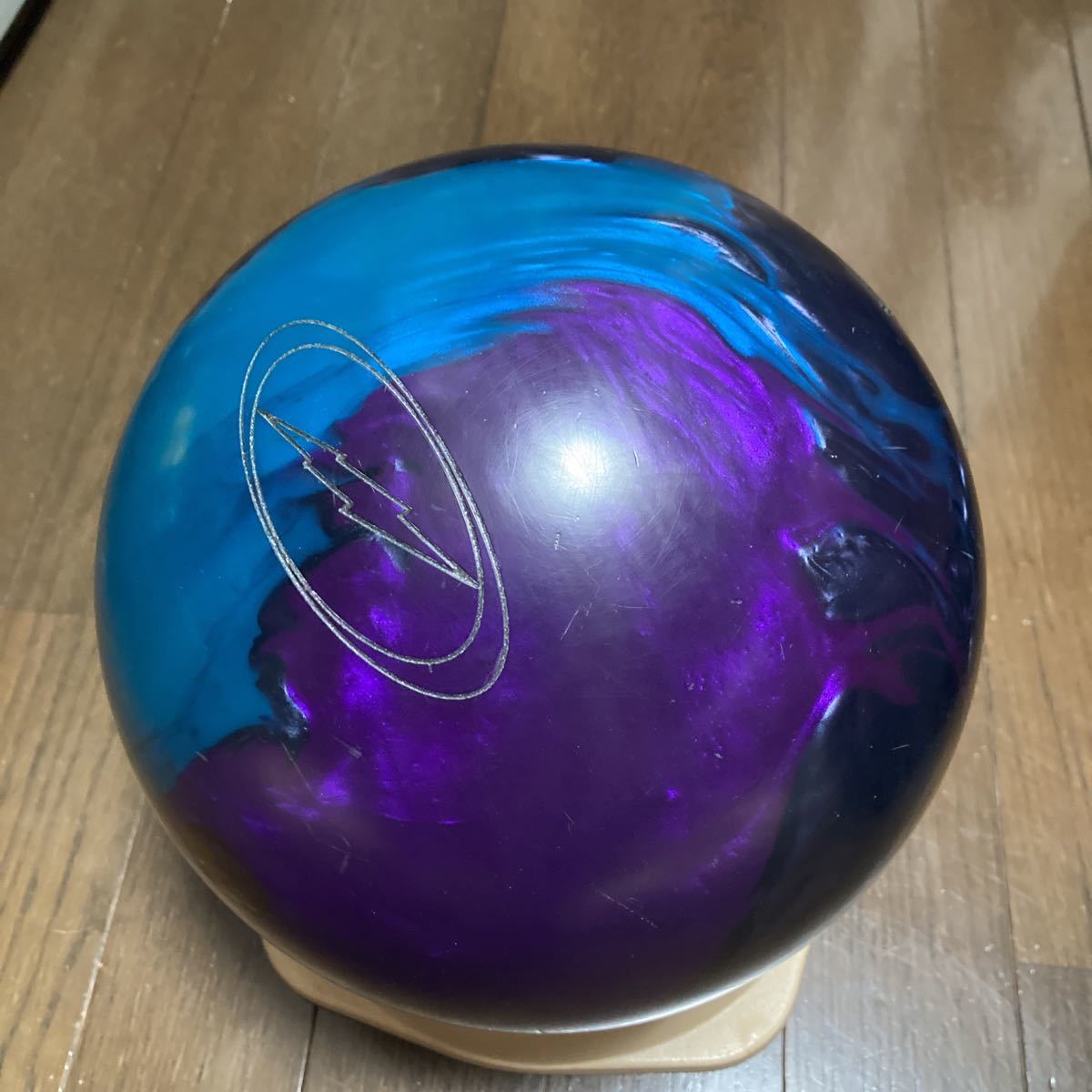 15ポンド】アストロ・フィジックス【6枚目以降は違うボールです