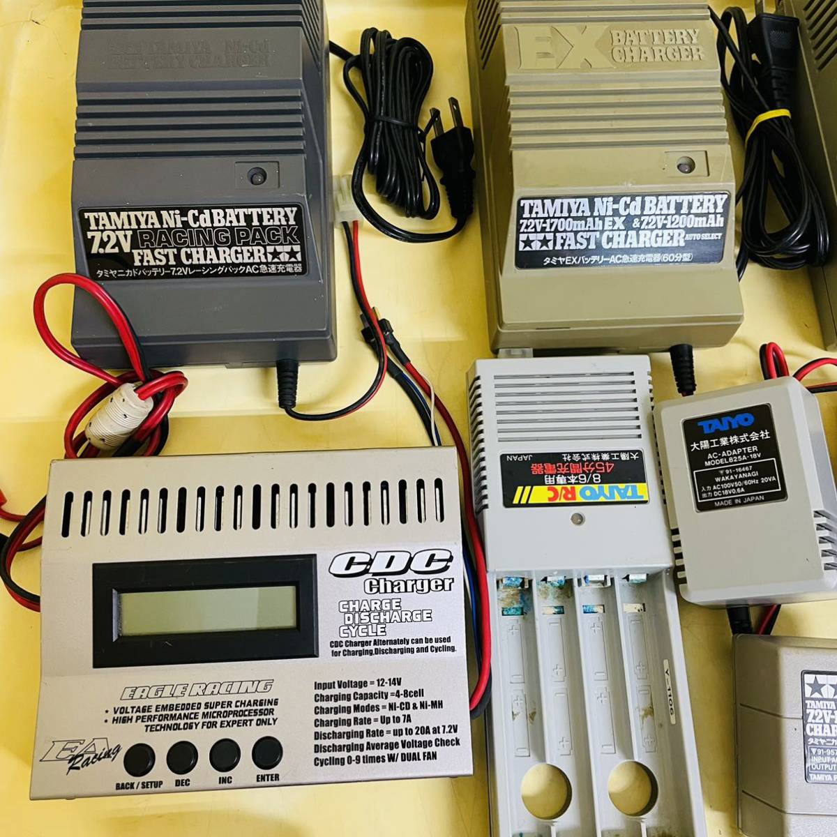 Batterie Ni-CD Tamiya 7.2V 1400mAh Avec Chargeur - Modèle 55055-4200 (occasion Vintage)