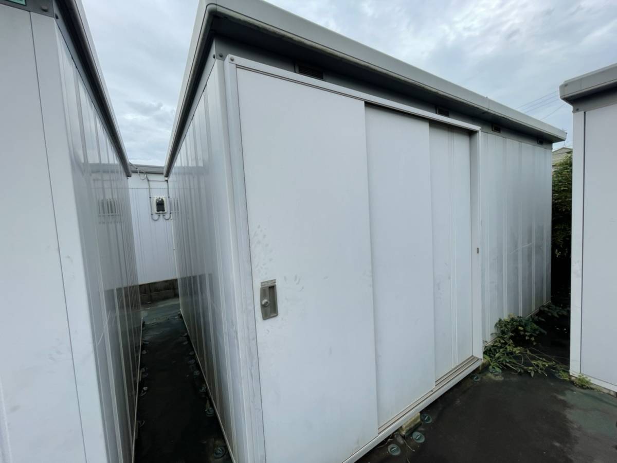 INABA/イナバ物置○高さ2，340×幅4，500×奥行3，540mm○鍵付/解体済み○自社配送/直取限定○埼玉県川口市 （D）