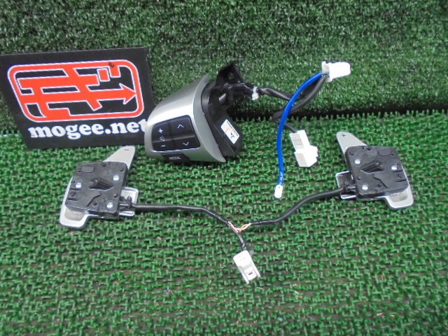 4DS8058CN2-2 ) トヨタ ヴォクシー ZS ZRR70W 後期型 純正パドルシフト+ステアリングスイッチセット 84247-28060