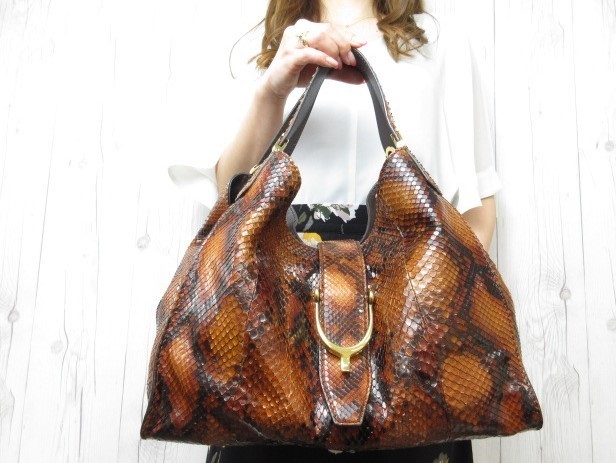 限定セール，高品質 極 GUCCI グッチ パイソン ハンドバッグ ショルダーバッグ バッグ 茶系 40386(かばん、バッグ)｜売買されたオークション情報、yahooの商品情報をアーカイブ公開 - オークファン かばん、バッグ