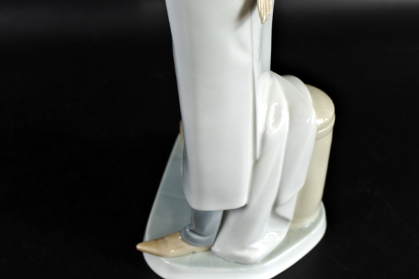 HOT，高品質 ▽LLADRO リヤドロ Doctor-Medico＃4602 ドクター 医療