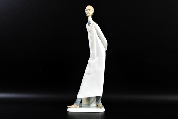 HOT，高品質 ▽LLADRO リヤドロ Doctor-Medico＃4602 ドクター 医療