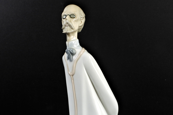 HOT，高品質 ▽LLADRO リヤドロ Doctor-Medico＃4602 ドクター 医療